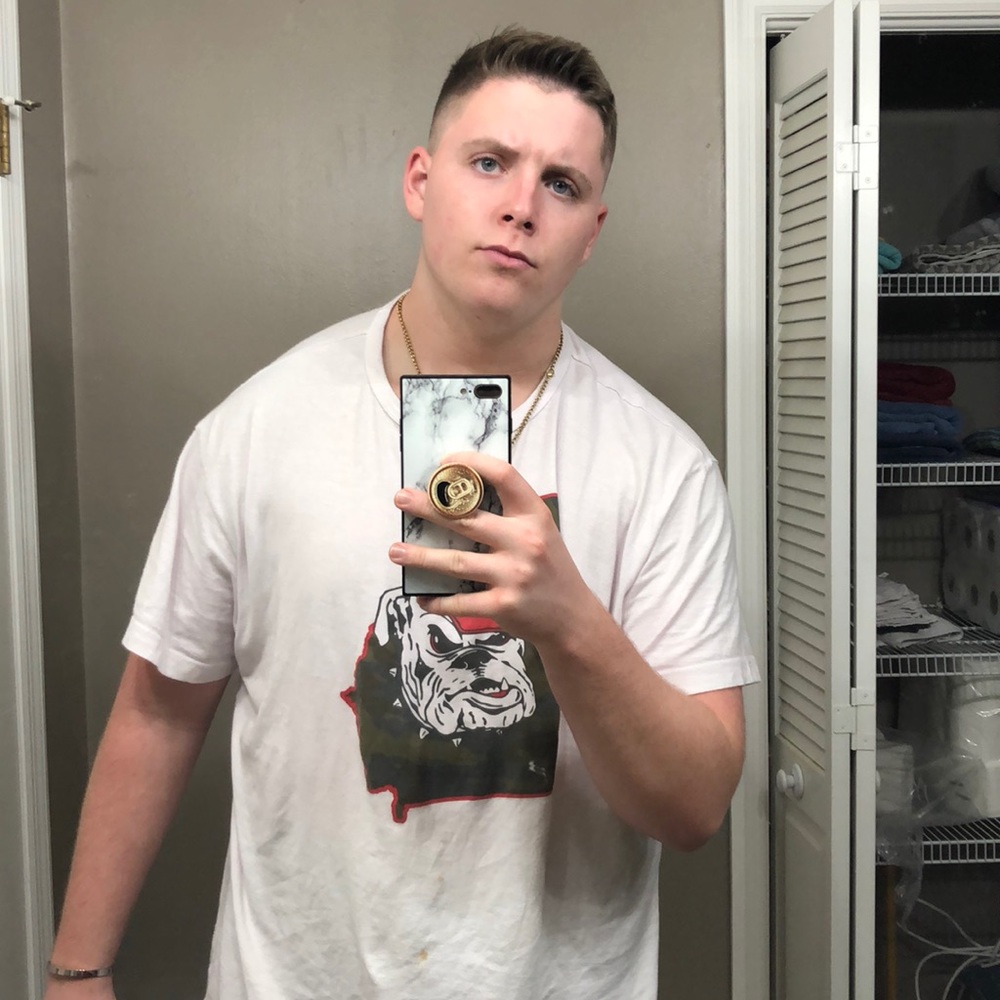 Meet your Posher, Reece